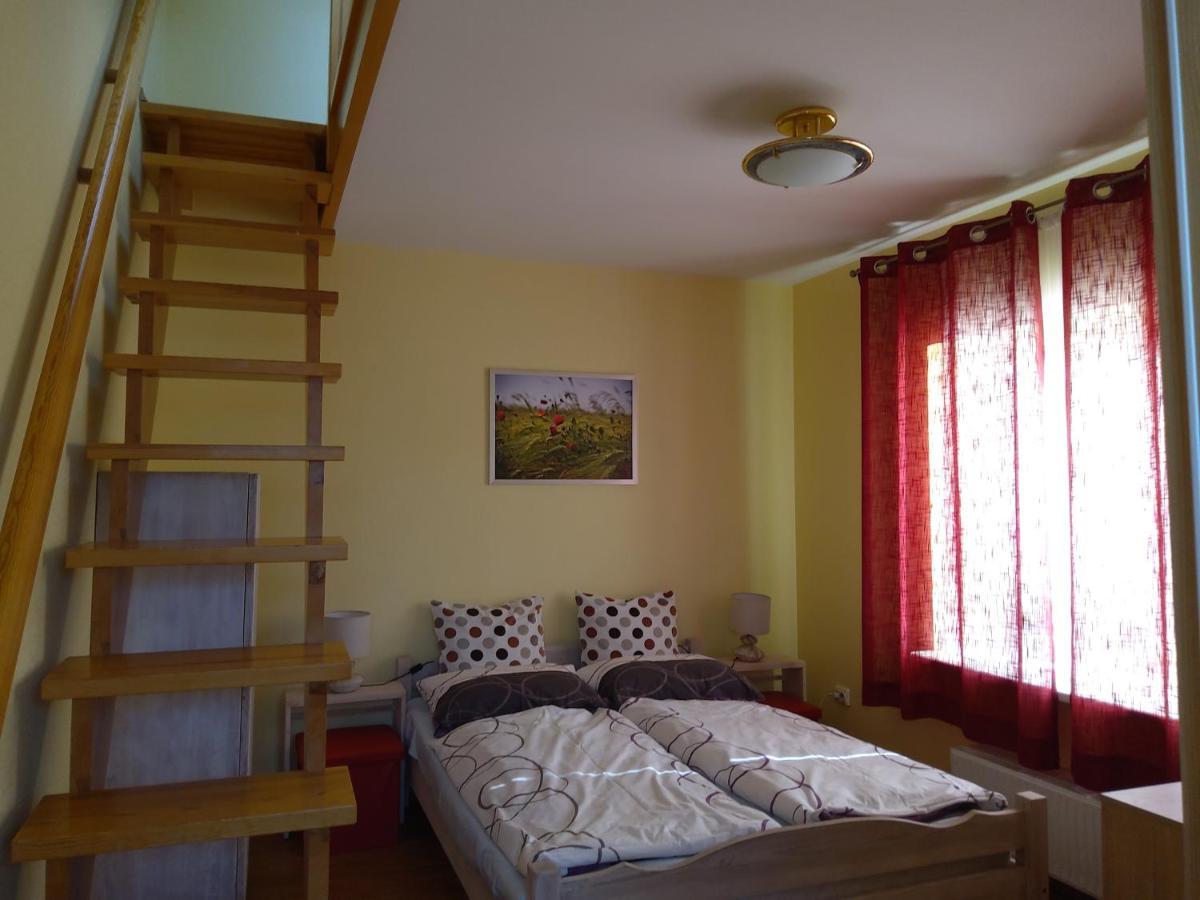 קלייפדה Apartamentai Geguciu Gatveje מראה חיצוני תמונה